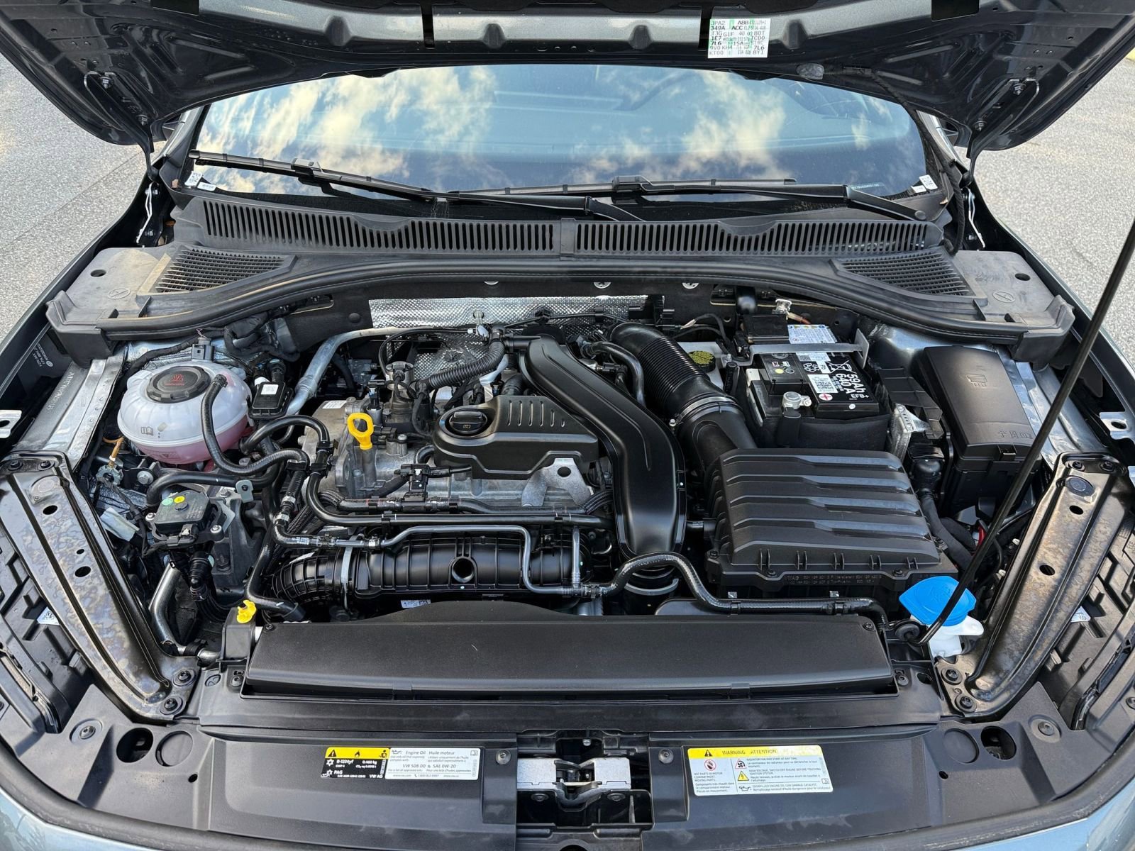 Thumbnail: 2025 Volkswagen Jetta - 25