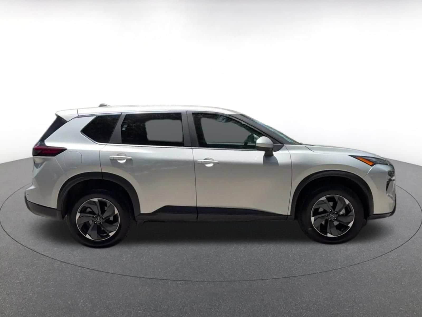 Thumbnail: 2025 Nissan Rogue - 16