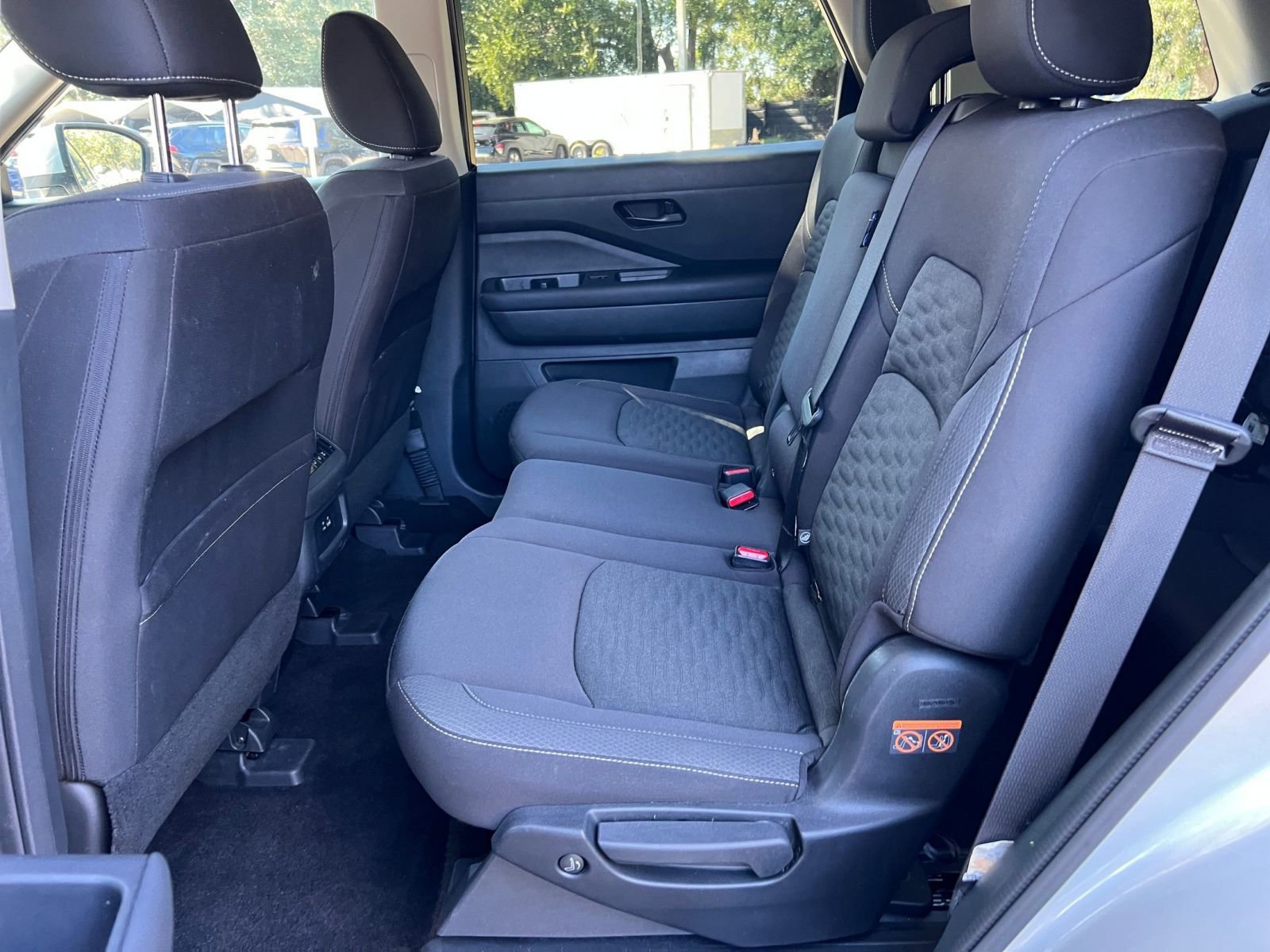 Thumbnail: 2025 Nissan Pathfinder - 33