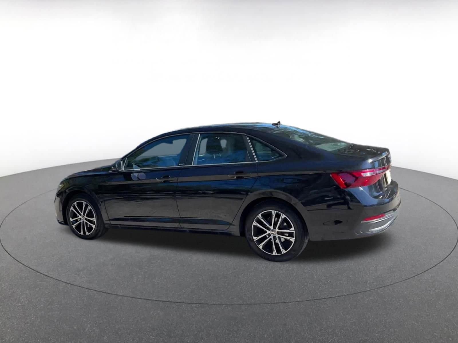 Thumbnail: 2025 Volkswagen Jetta - 10