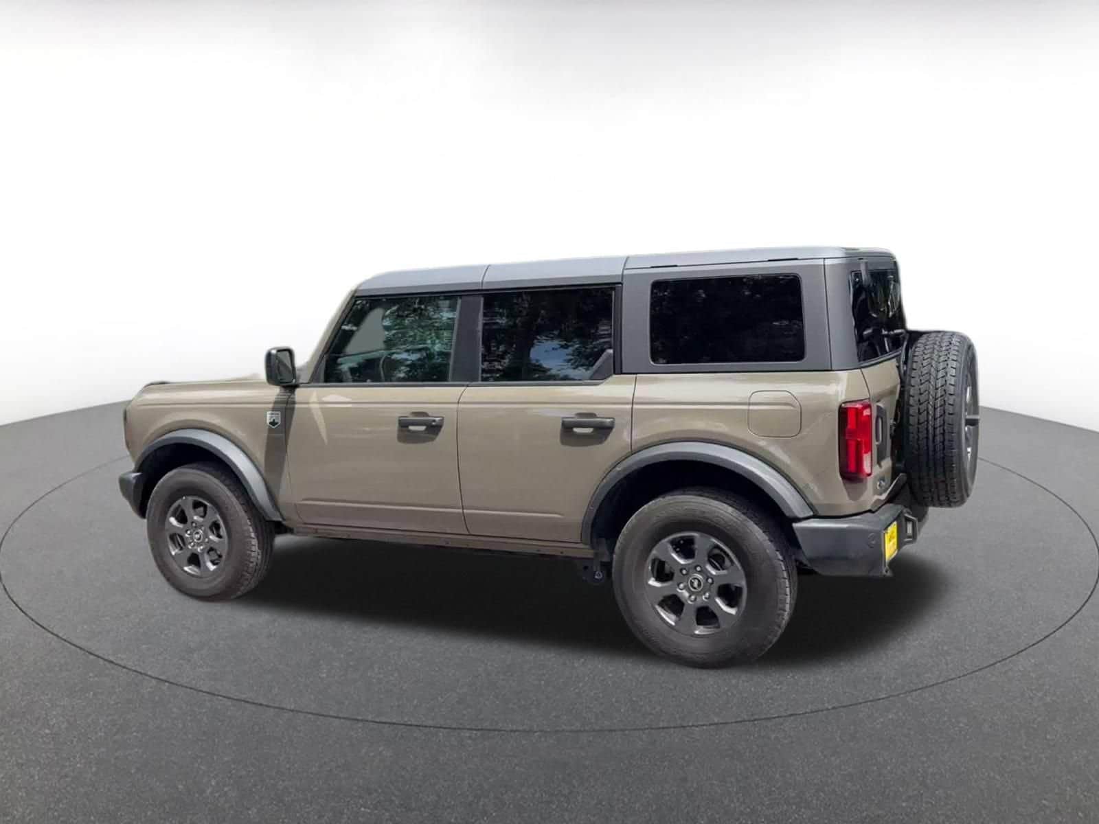 Thumbnail: 2025 Ford Bronco - 8