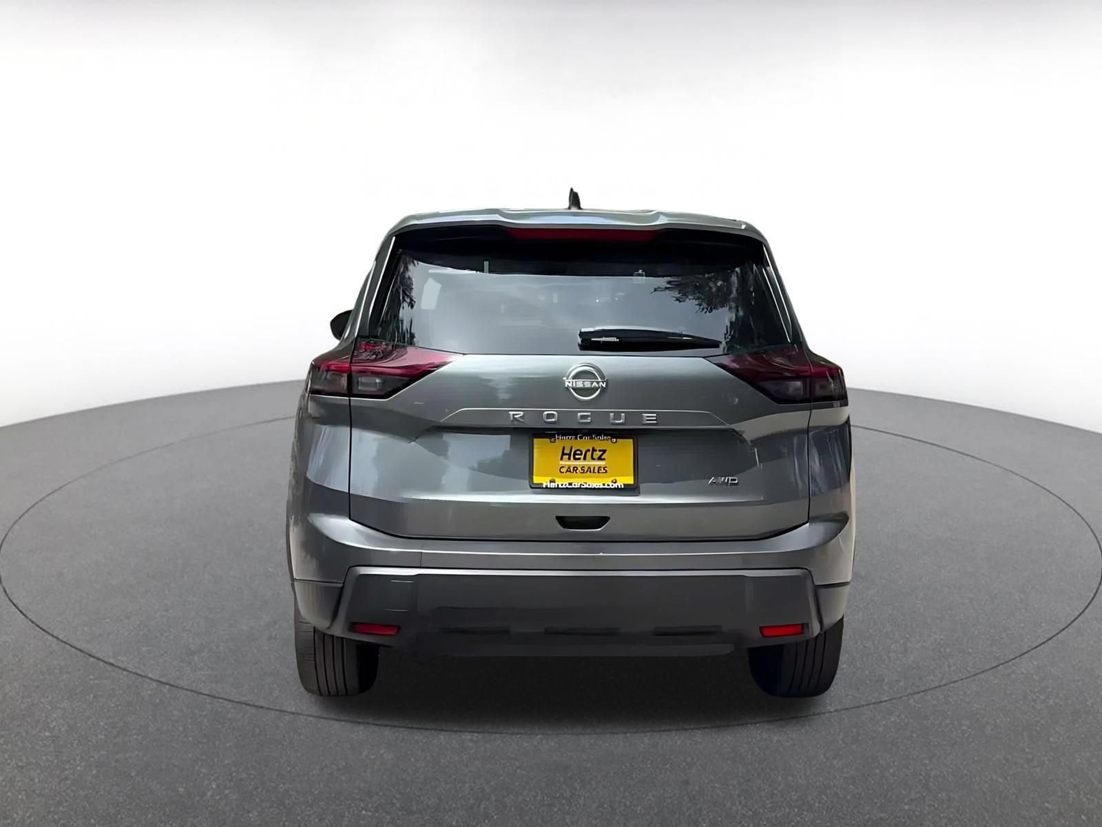 Thumbnail: 2026 Nissan Rogue - 12