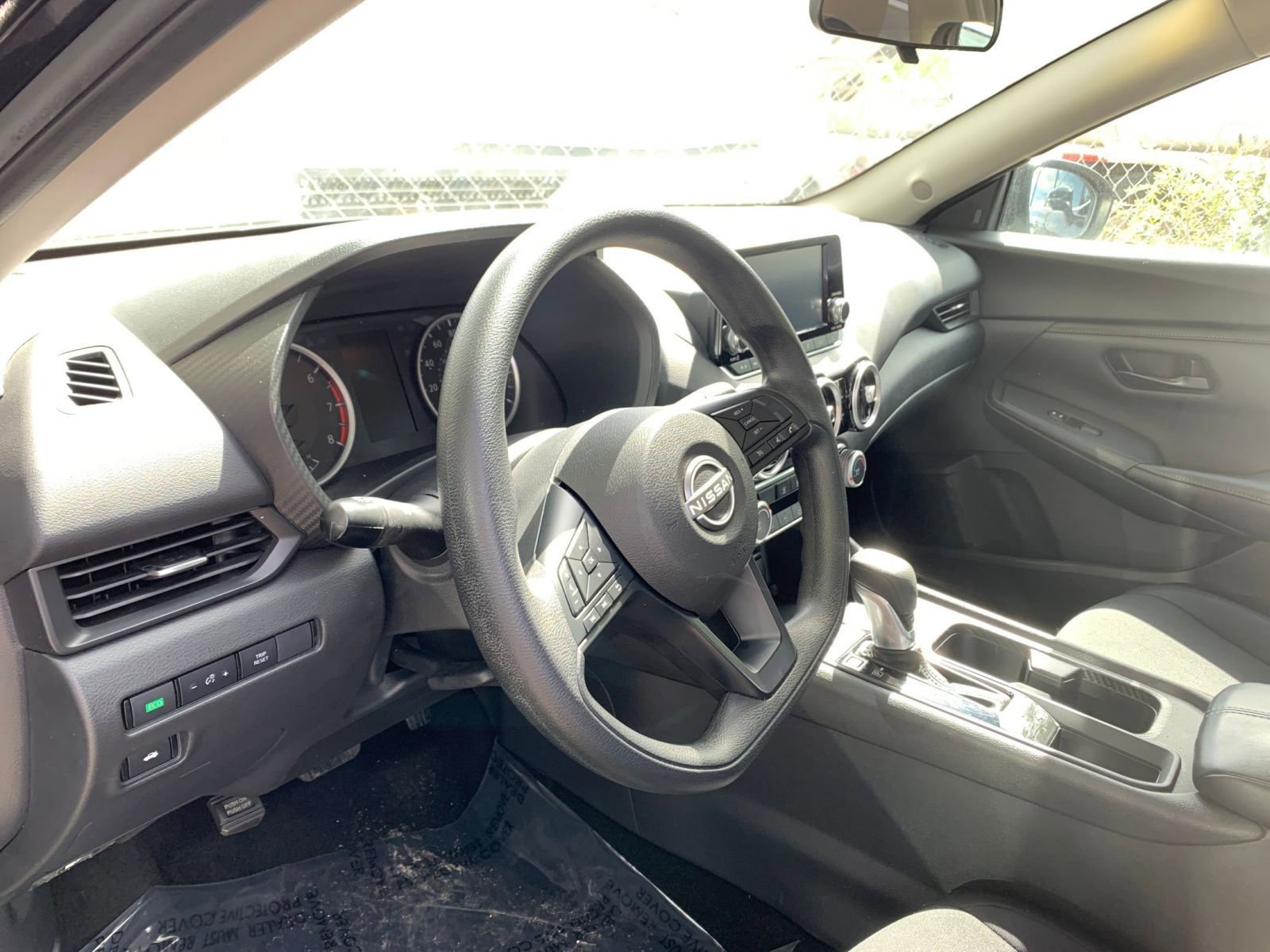 Thumbnail: 2025 Nissan Sentra - 32