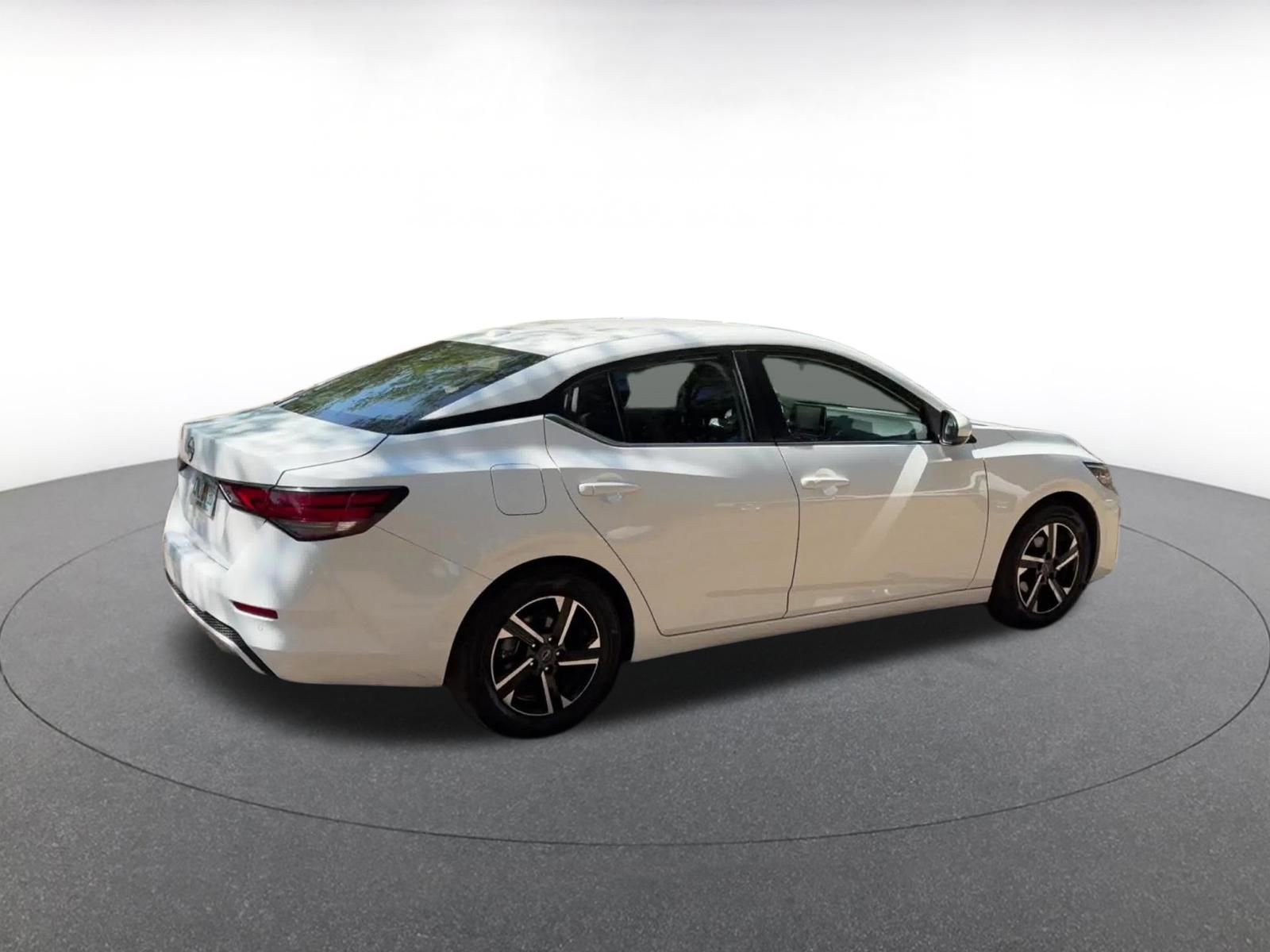 Thumbnail: 2025 Nissan Sentra - 15