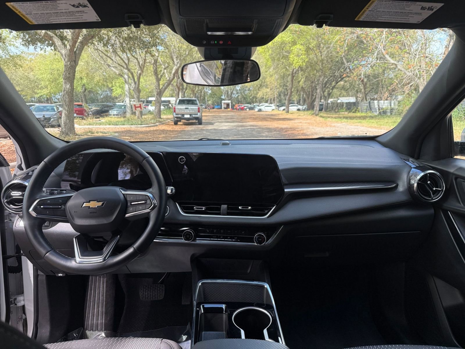 Thumbnail: 2025 Chevrolet Equinox - 29