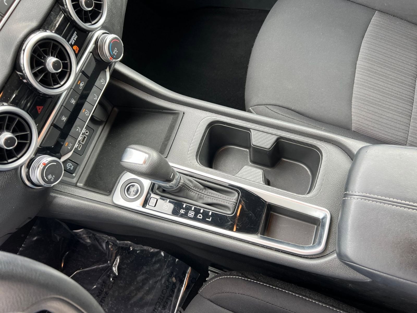 Thumbnail: 2024 Nissan Sentra - 35