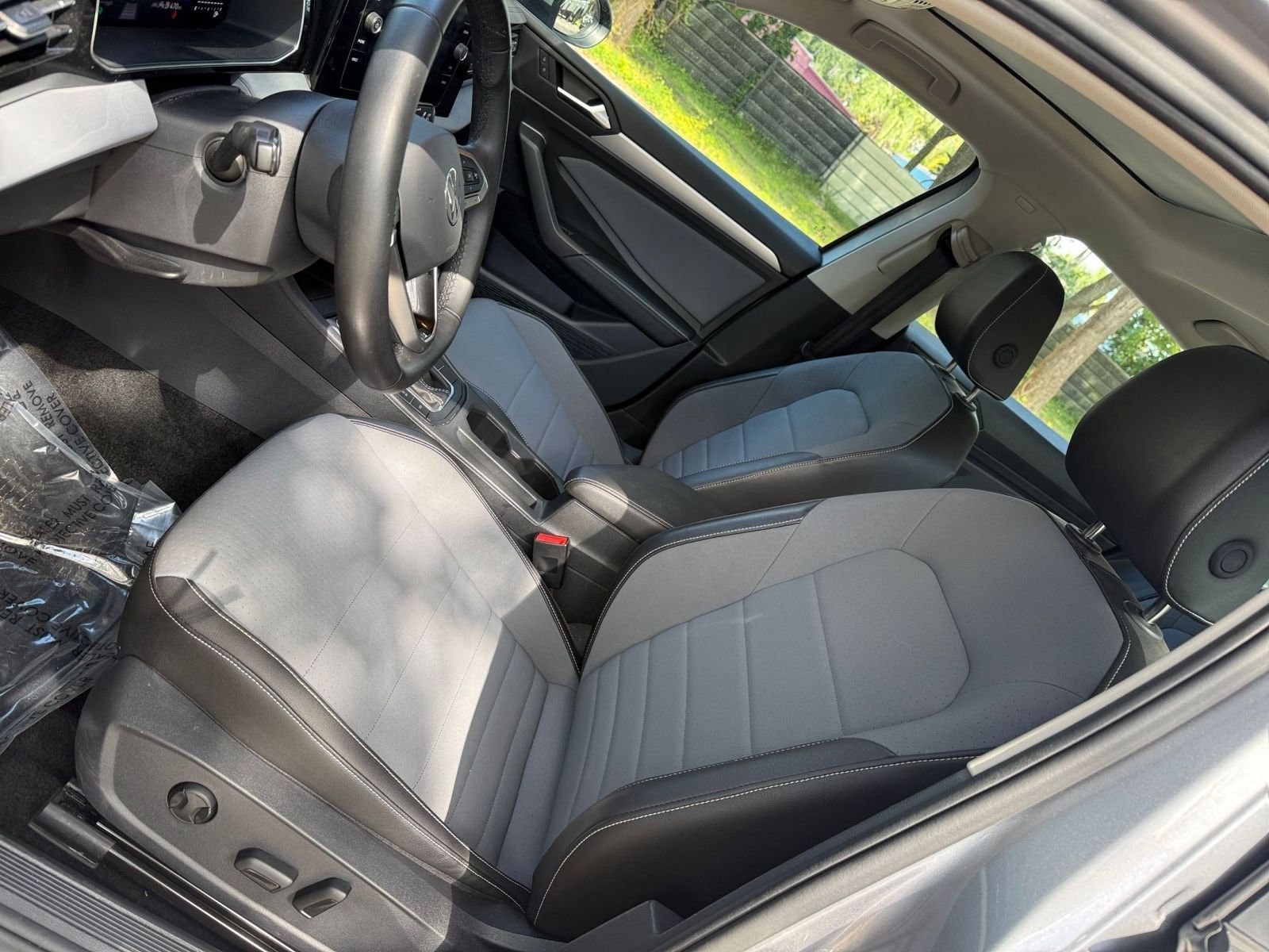 Thumbnail: 2025 Volkswagen Jetta - 21