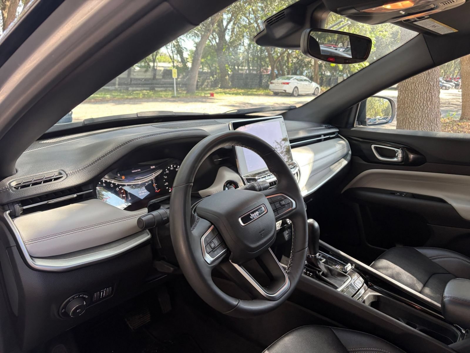 Thumbnail: 2025 Jeep Compass - 33