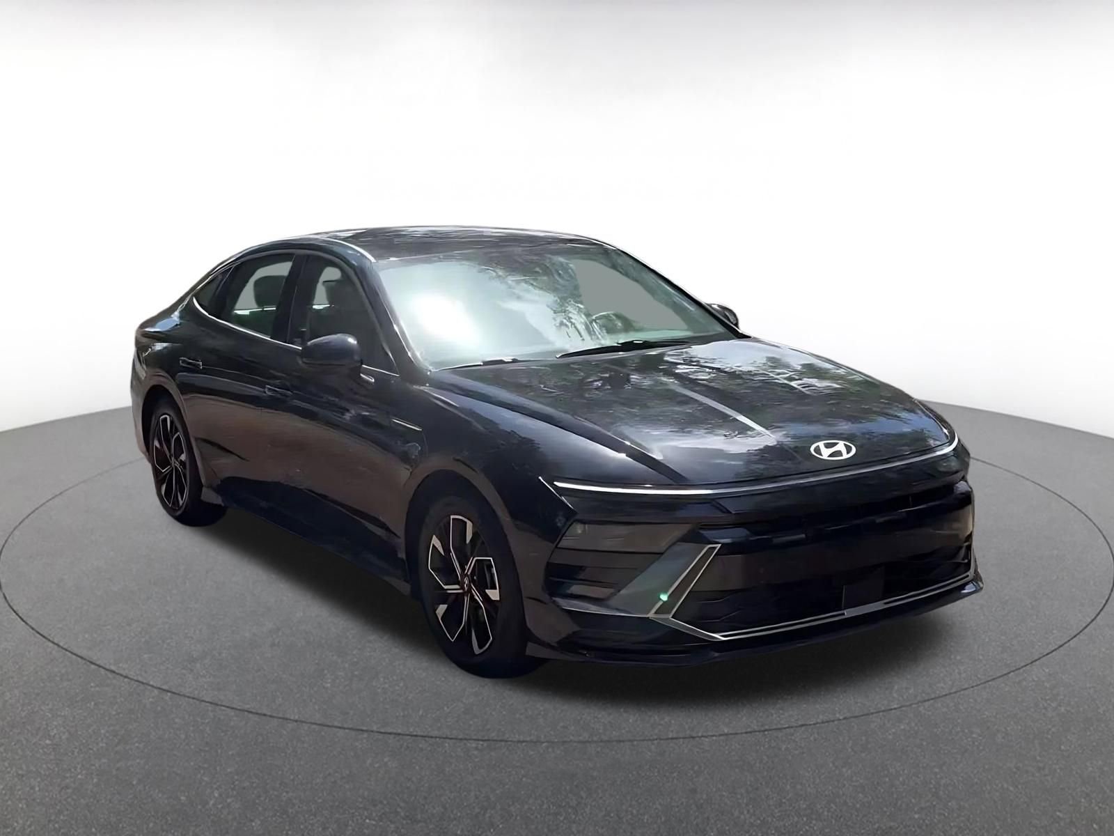 Thumbnail: 2025 Hyundai Sonata - 3