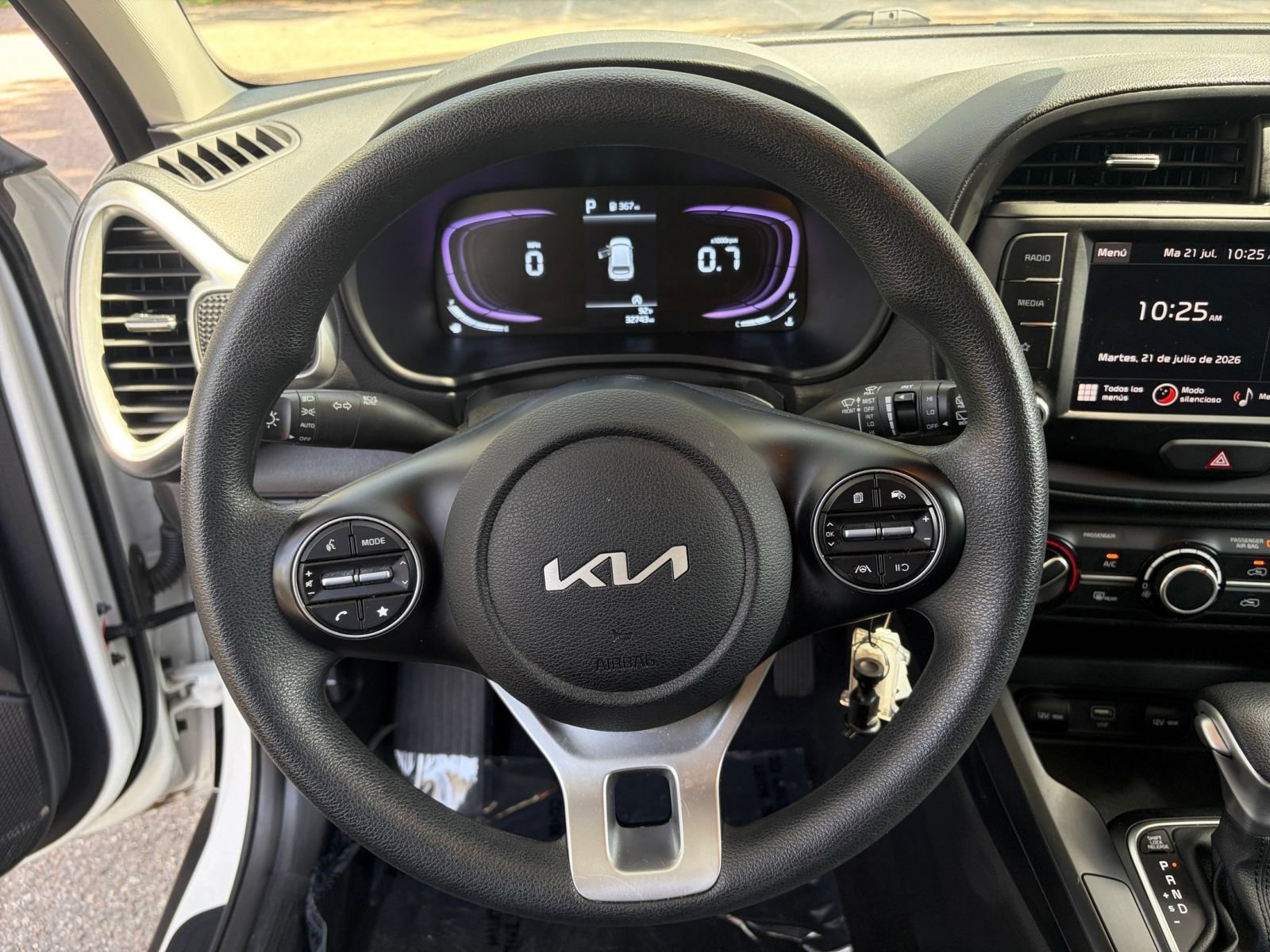 Thumbnail: 2025 Kia Soul - 25