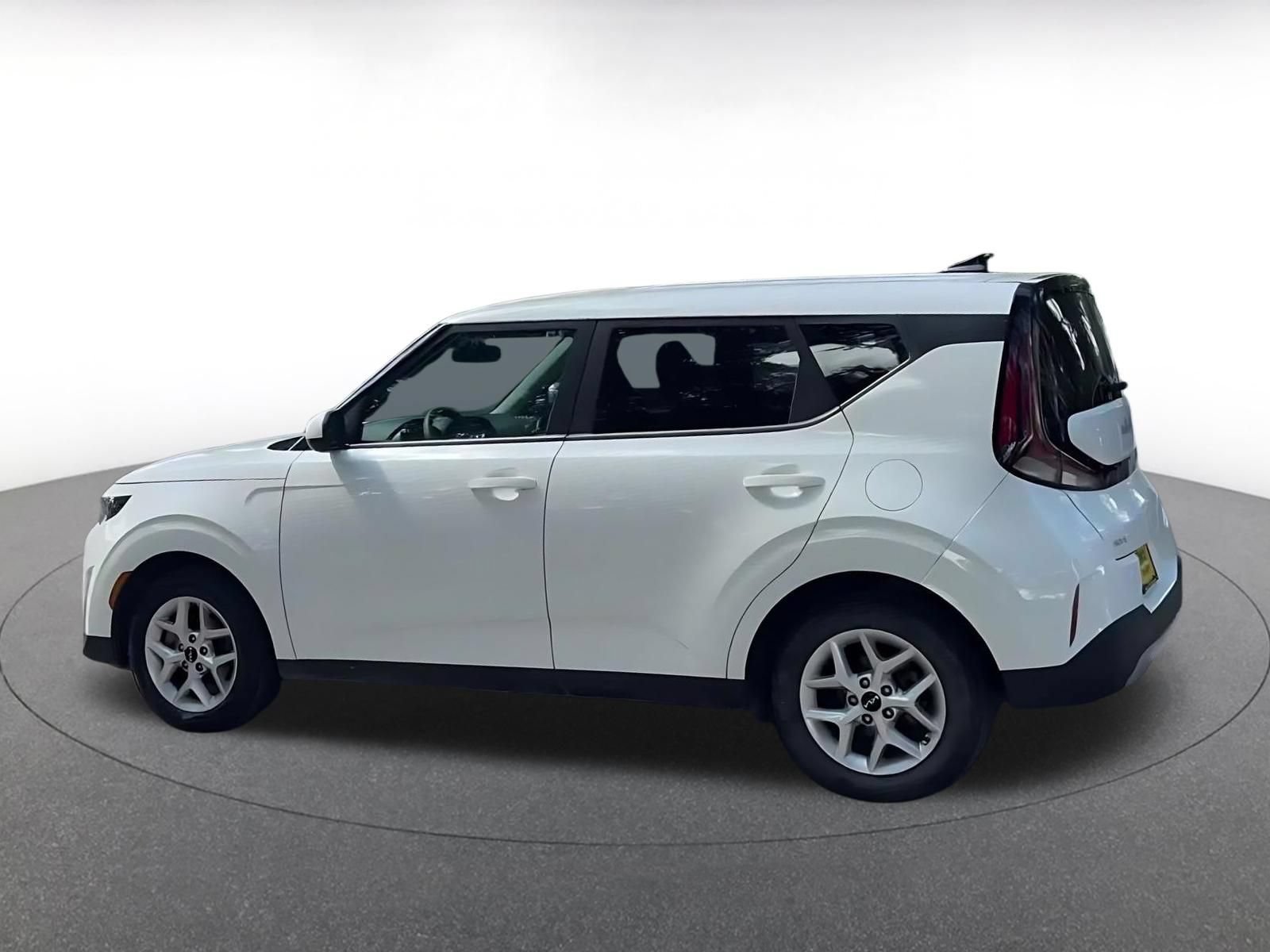 Thumbnail: 2025 Kia Soul - 10