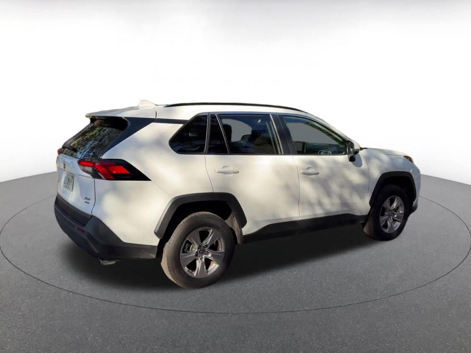 Thumbnail: 2025 Toyota RAV4 - 15