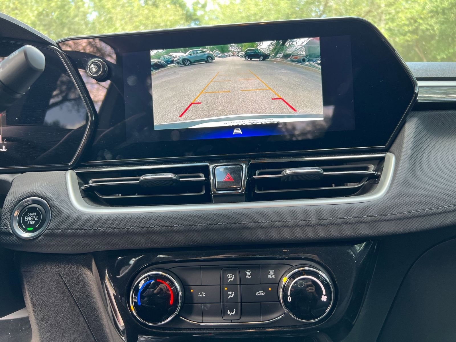 Thumbnail: 2025 Chevrolet TrailBlazer - 17