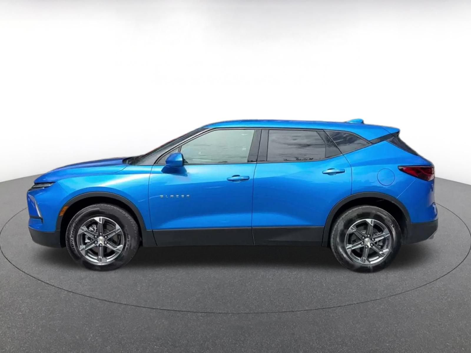 Thumbnail: 2026 Chevrolet Blazer - 8