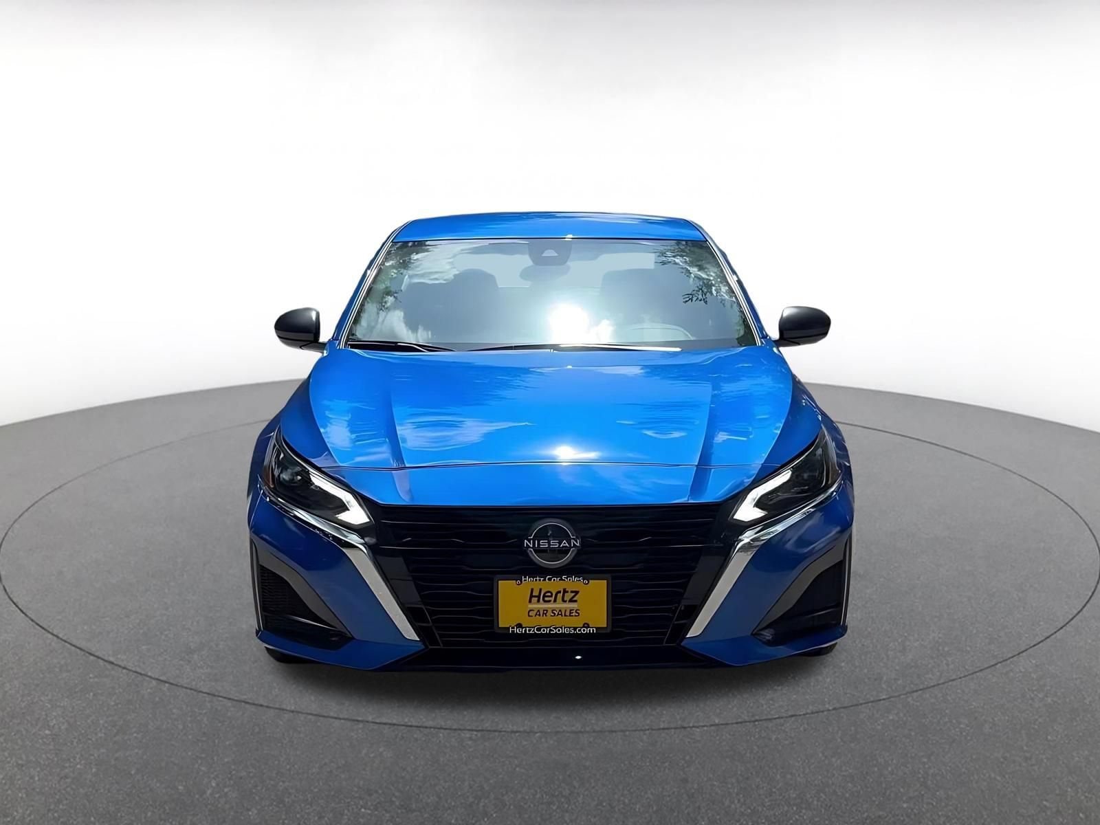Thumbnail: 2025 Nissan Altima - 4
