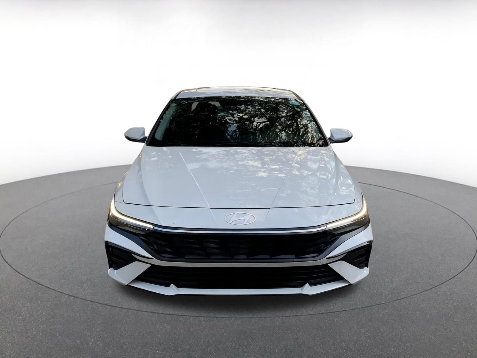 Thumbnail: 2025 Hyundai Elantra - 2