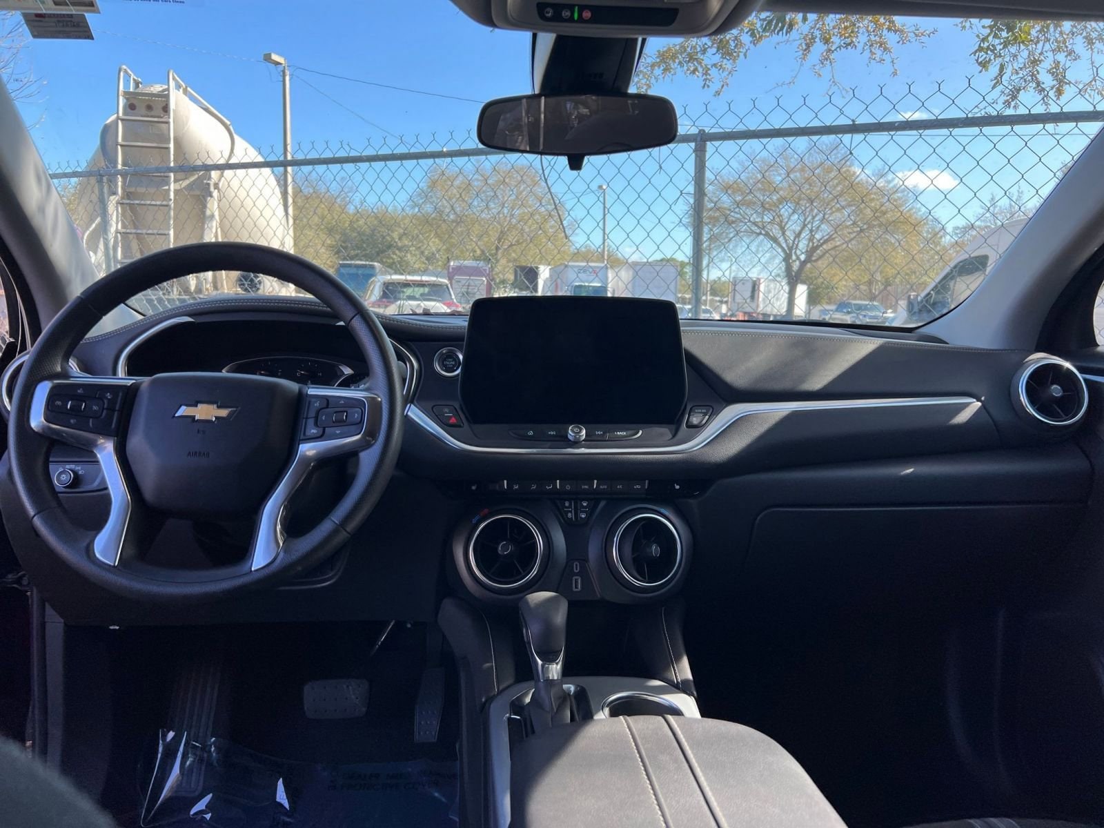 Thumbnail: 2025 Chevrolet Blazer - 29