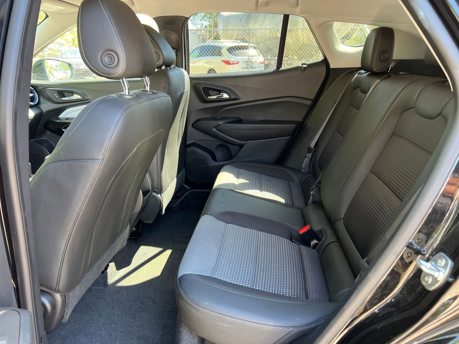 Thumbnail: 2025 Chevrolet Trax - 35