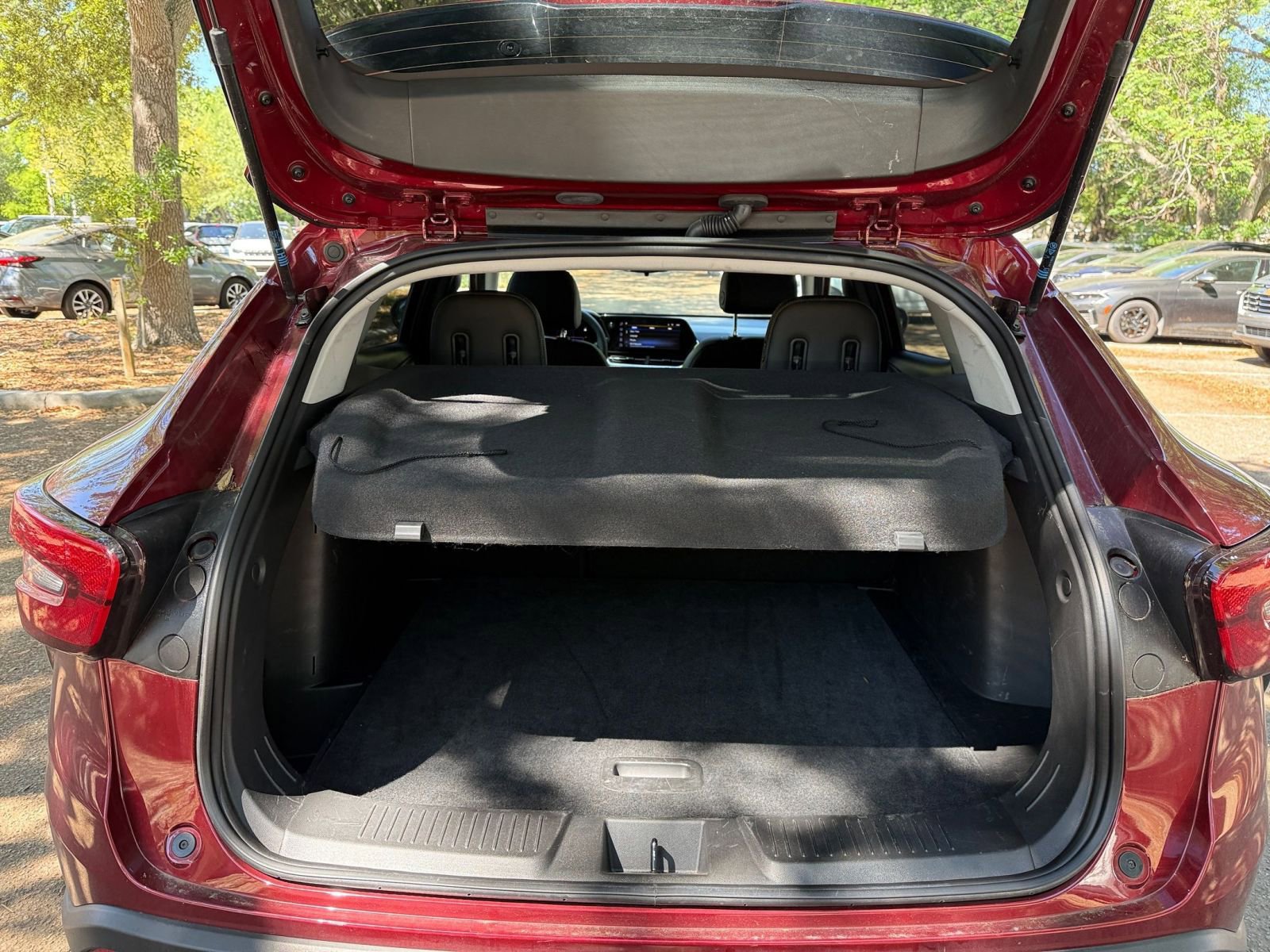 Thumbnail: 2025 Chevrolet Trax - 25