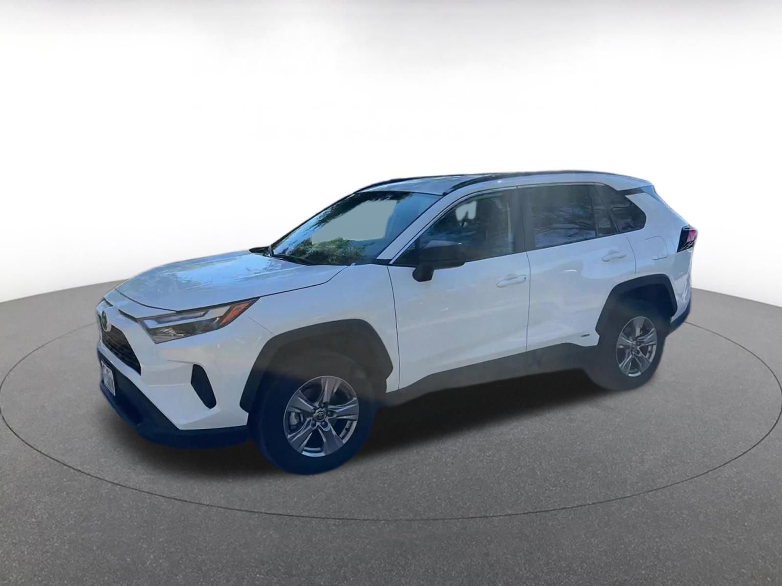 Thumbnail: 2025 Toyota RAV4 - 9