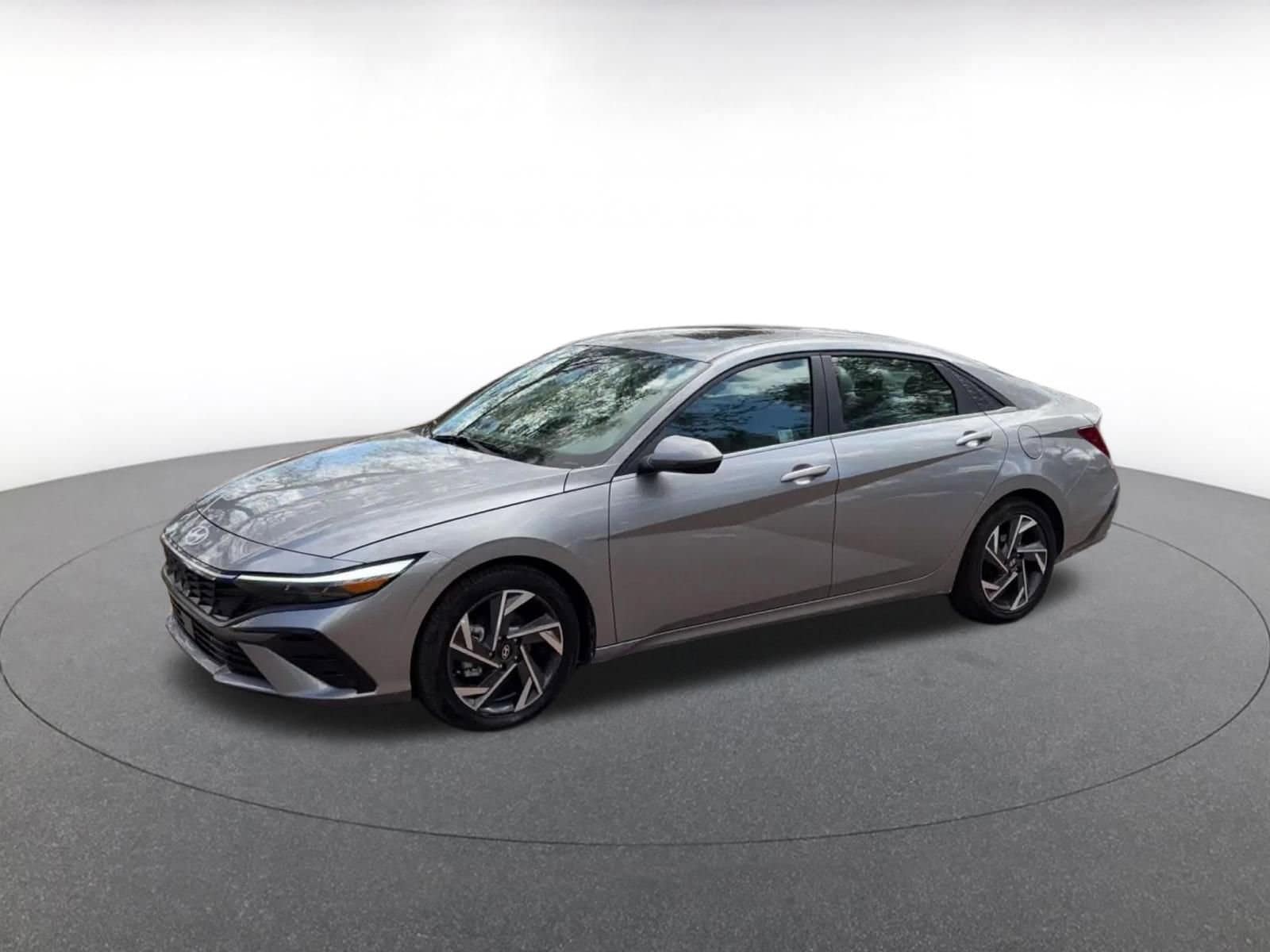 Thumbnail: 2025 Hyundai Elantra - 8