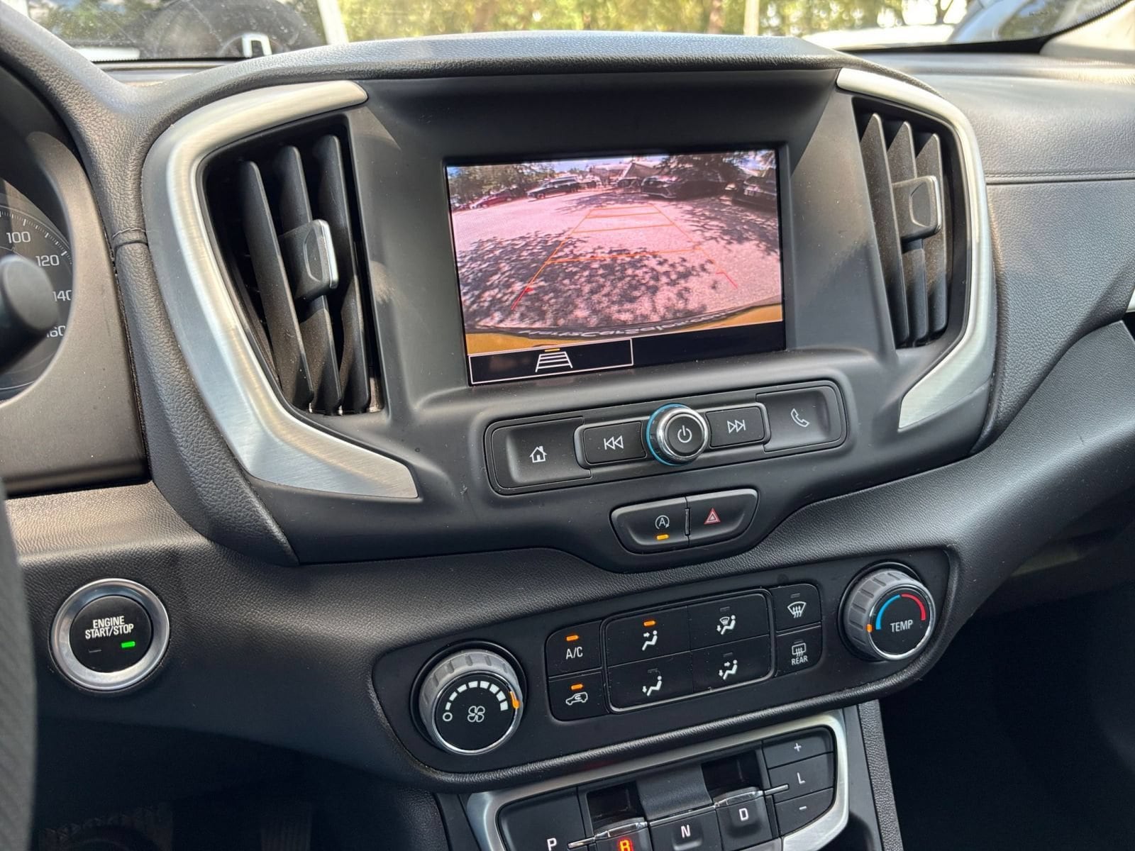 Thumbnail: 2024 GMC Terrain - 17