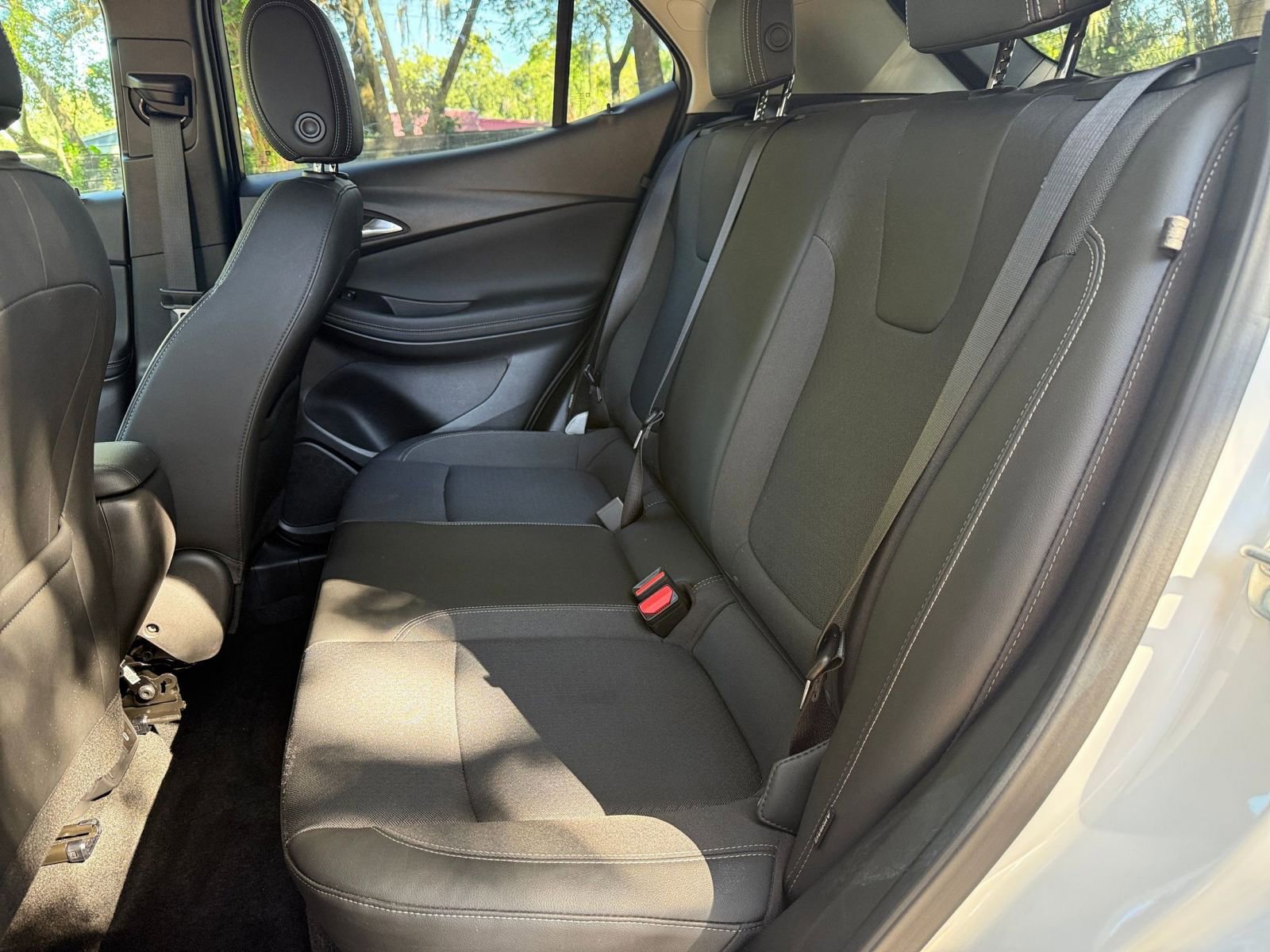 Thumbnail: 2025 Buick Encore GX - 33