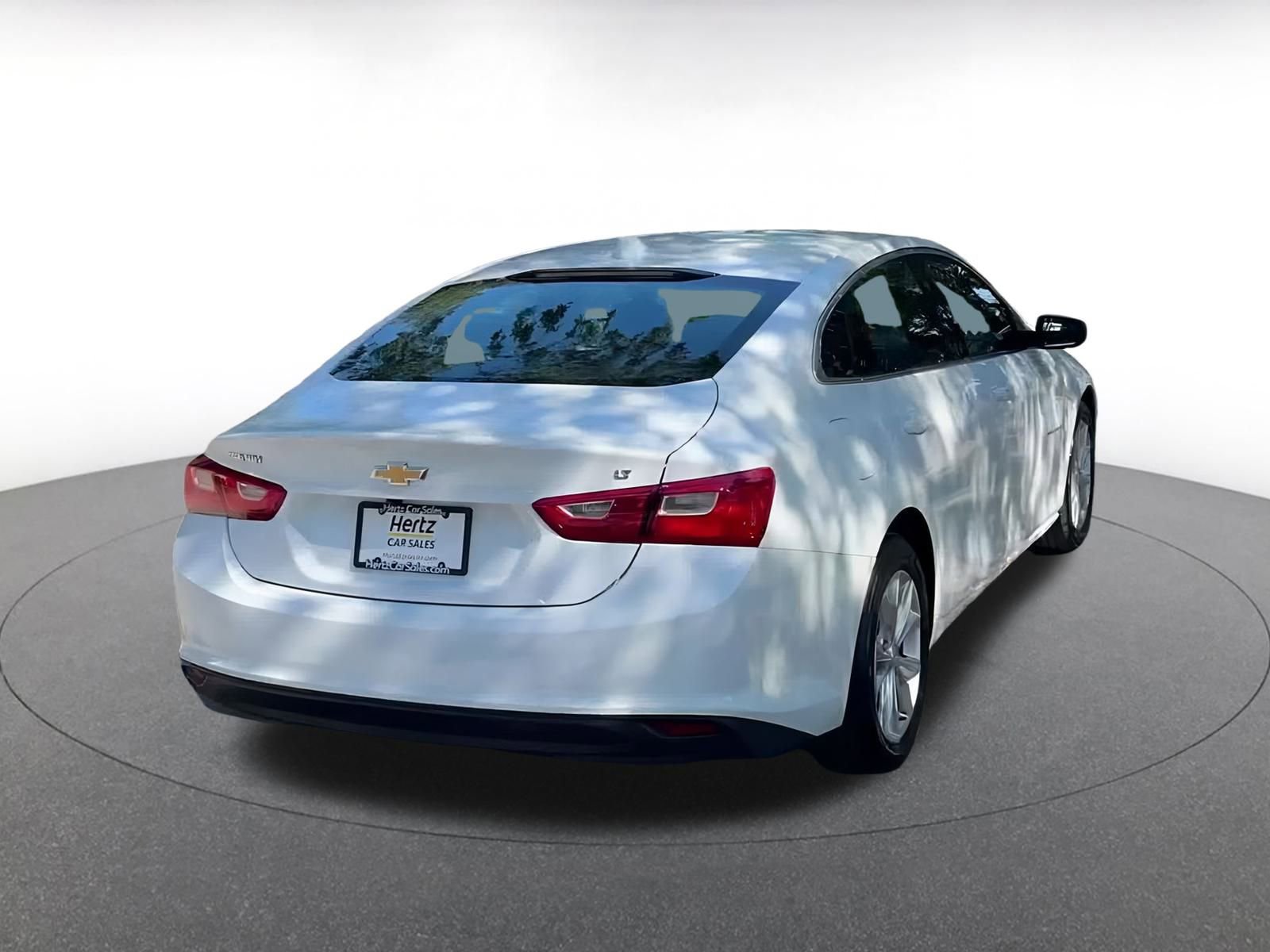 Thumbnail: 2023 Chevrolet Malibu - 14