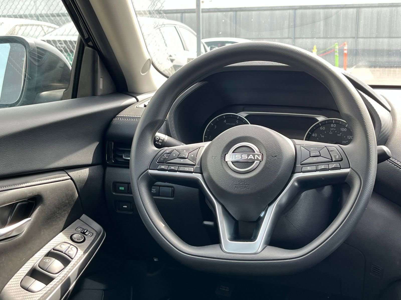 Thumbnail: 2025 Nissan Sentra - 27