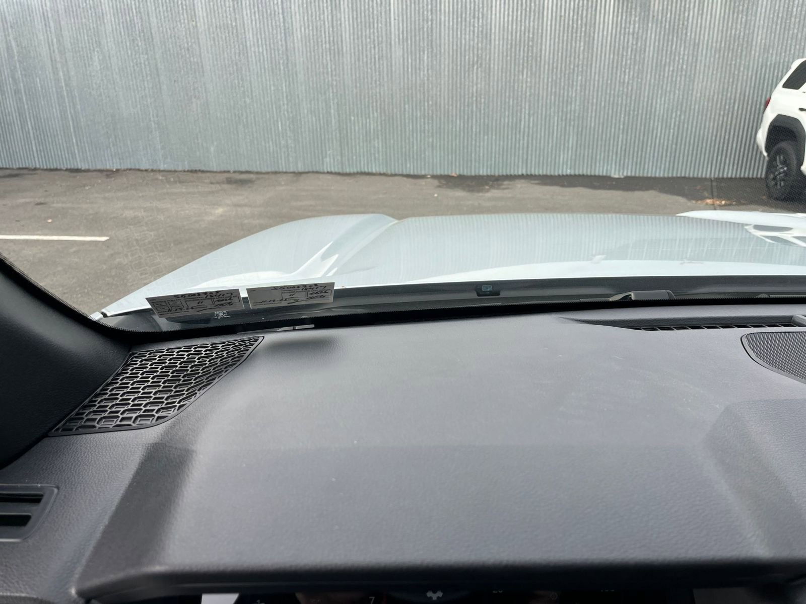 Thumbnail: 2025 Toyota 4Runner - 34