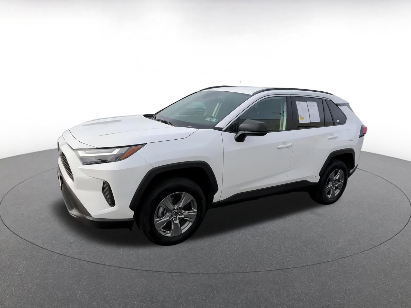 Thumbnail: 2025 Toyota RAV4 - 7