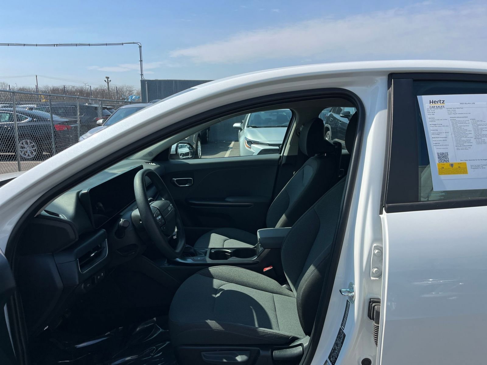 Thumbnail: 2025 Kia K4 - 27