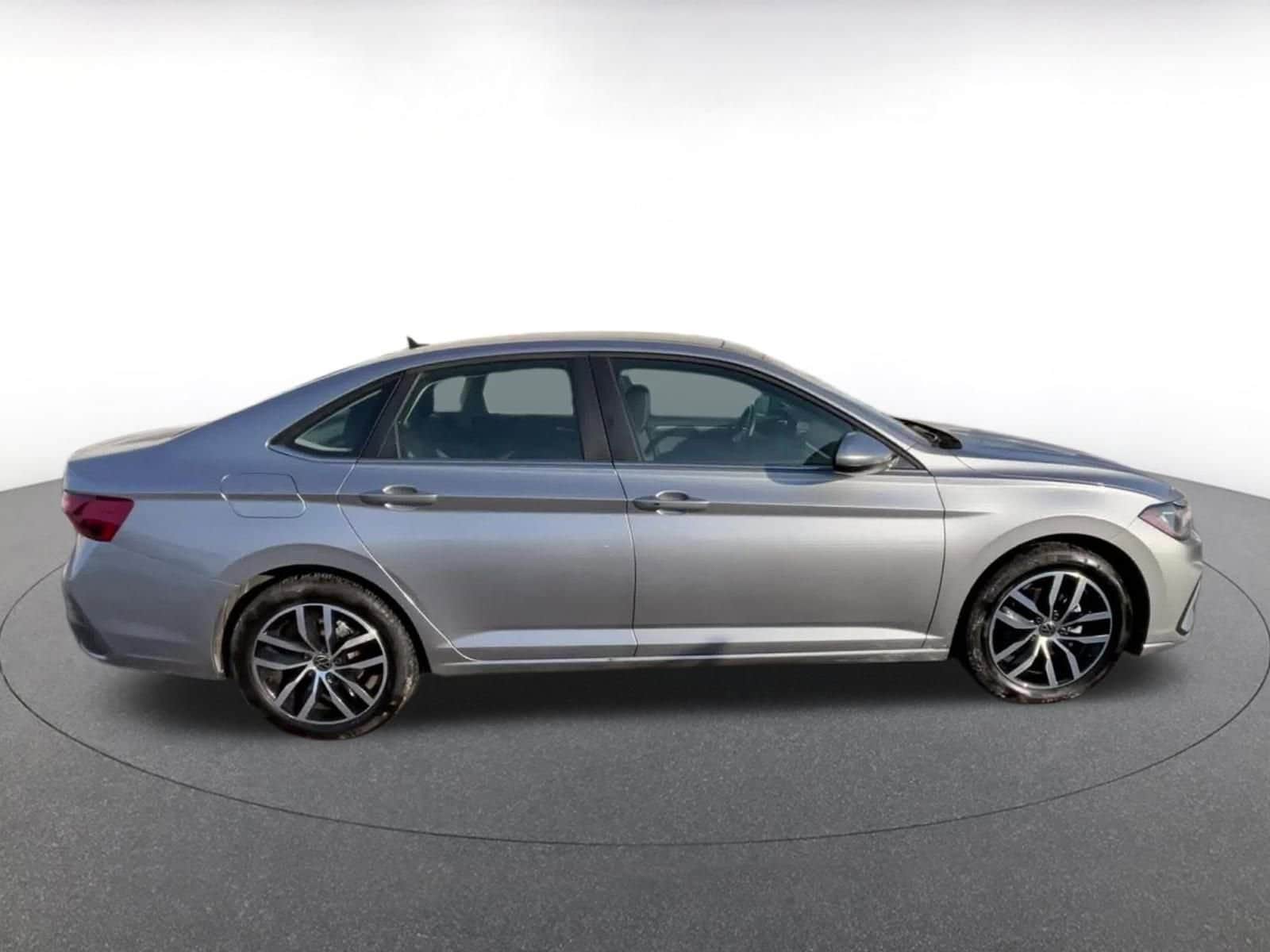 Thumbnail: 2025 Volkswagen Jetta - 16
