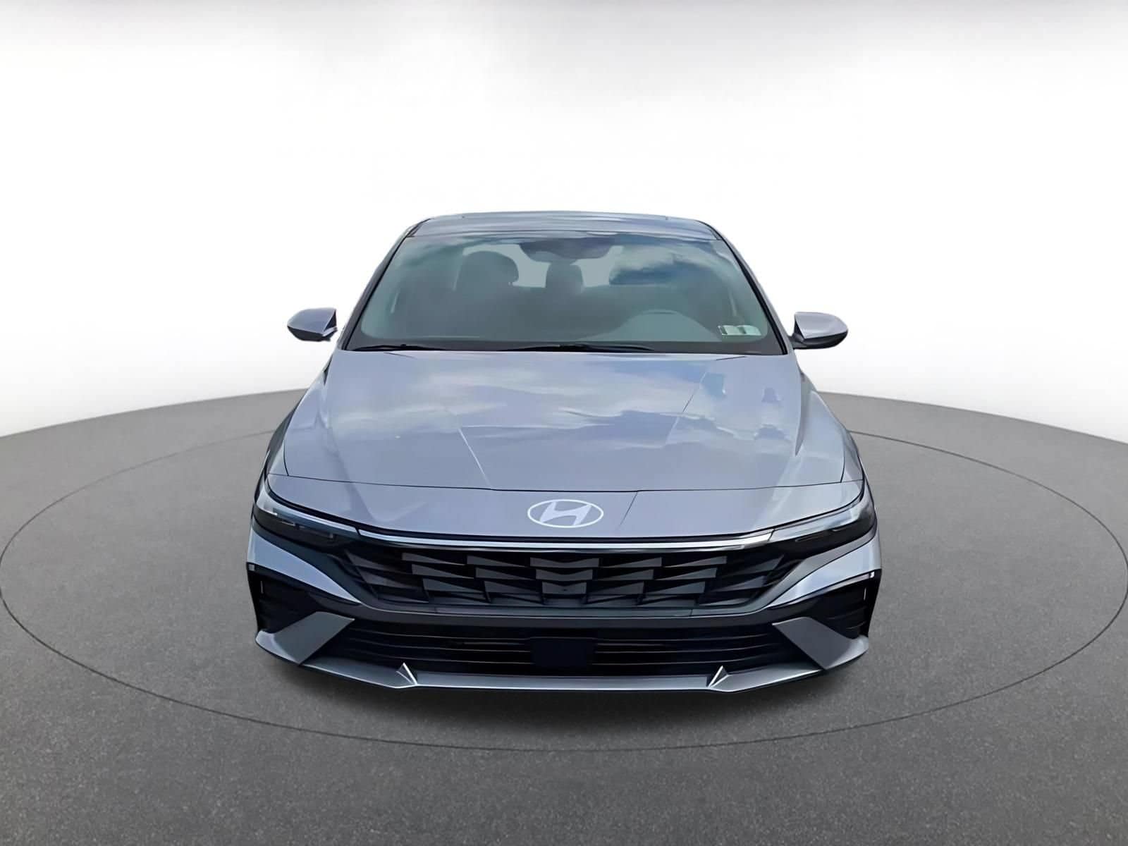 Thumbnail: 2025 Hyundai Elantra - 5