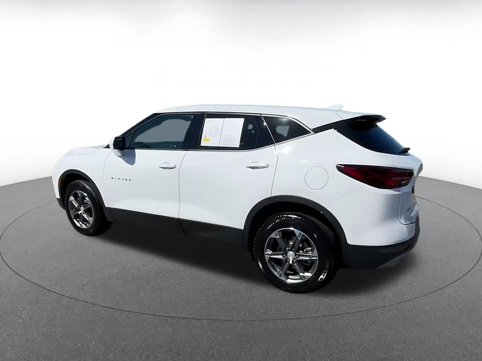 Thumbnail: 2025 Chevrolet Blazer - 9