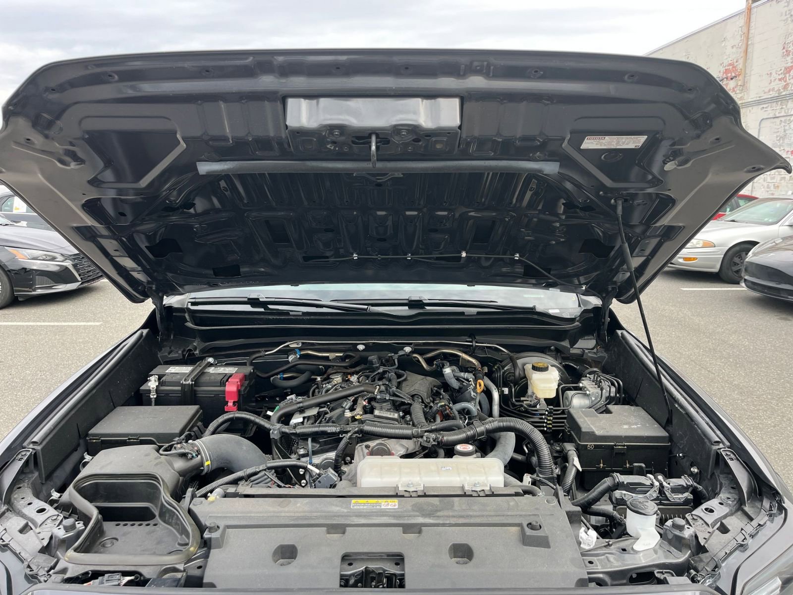 Thumbnail: 2025 Toyota Tacoma - 32