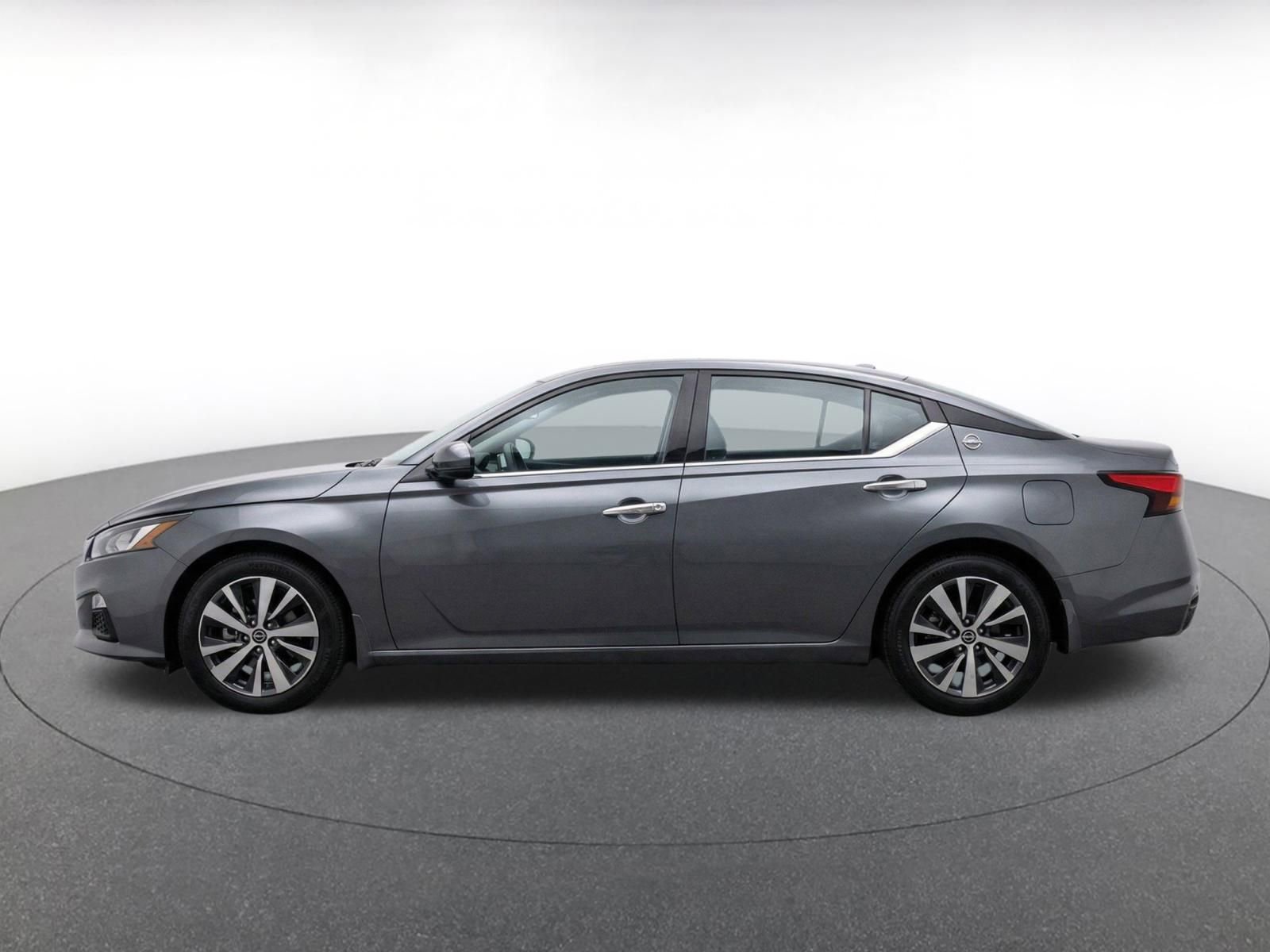Thumbnail: 2025 Nissan Altima - 5