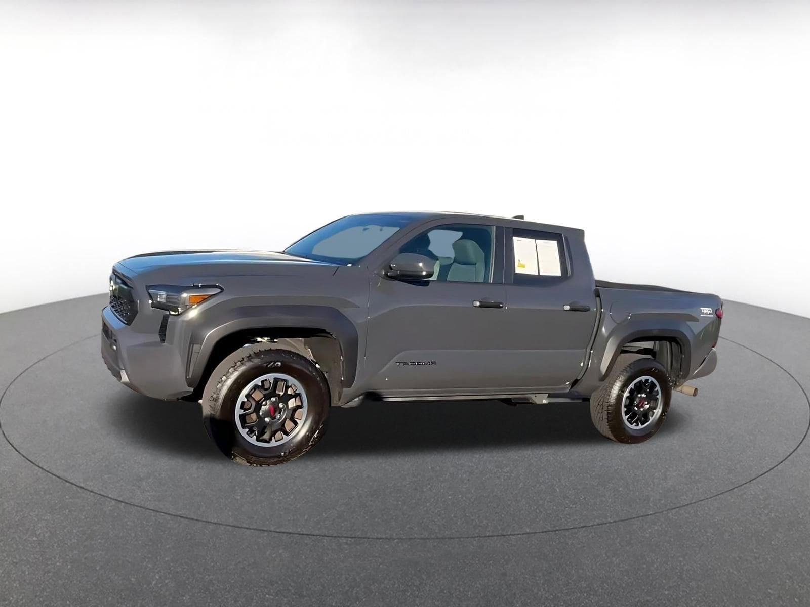 Thumbnail: 2025 Toyota Tacoma - 3