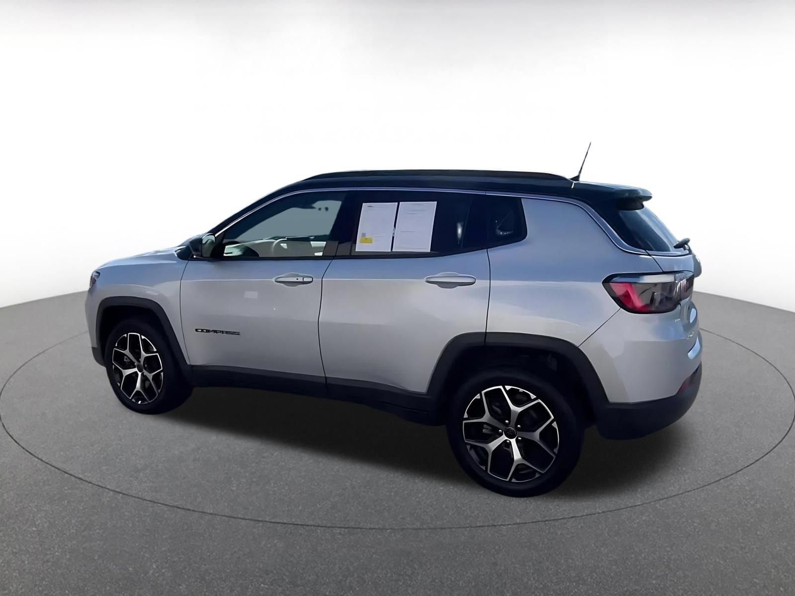 Thumbnail: 2025 Jeep Compass - 10