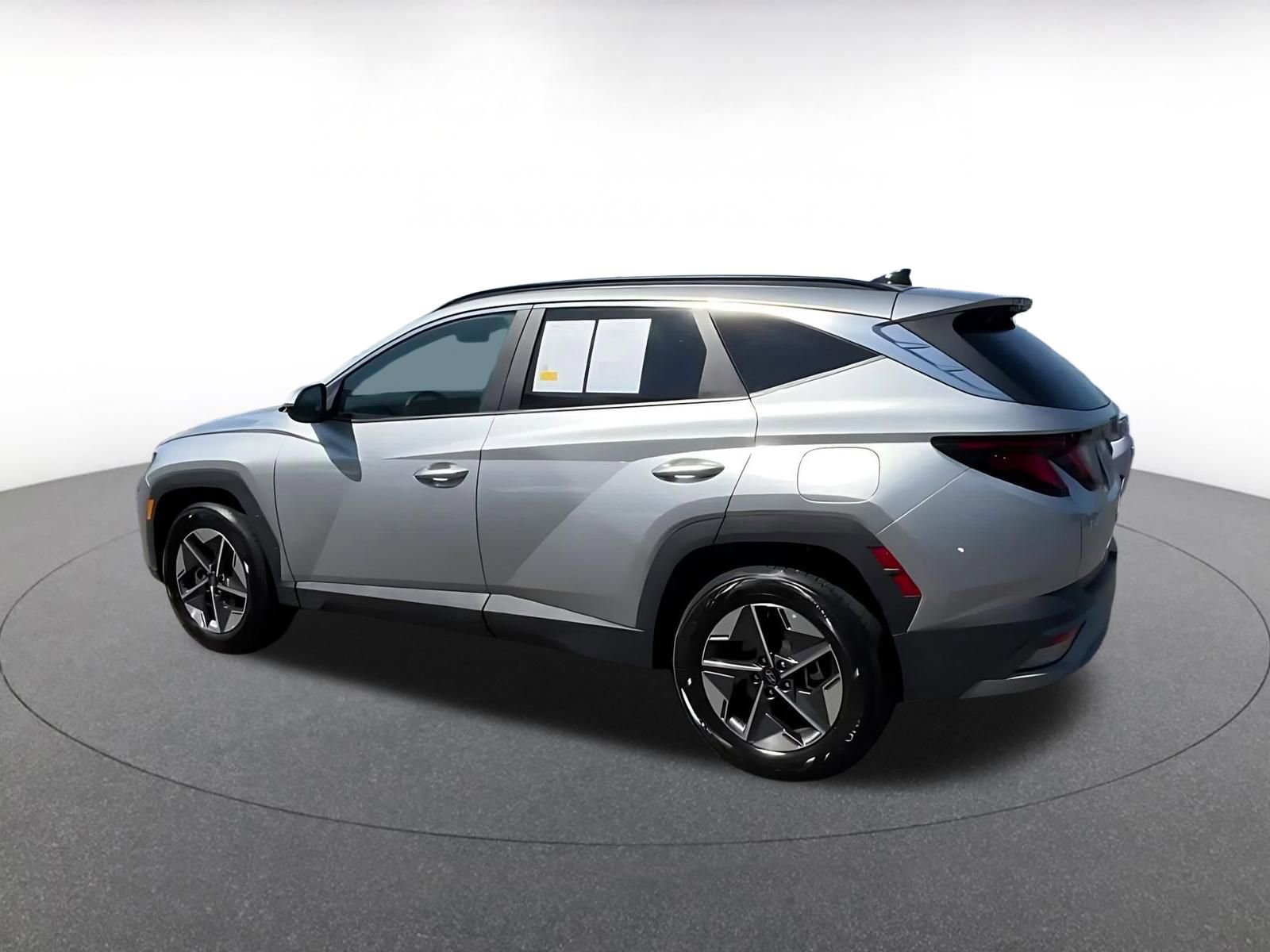 Thumbnail: 2025 Hyundai Tucson - 10
