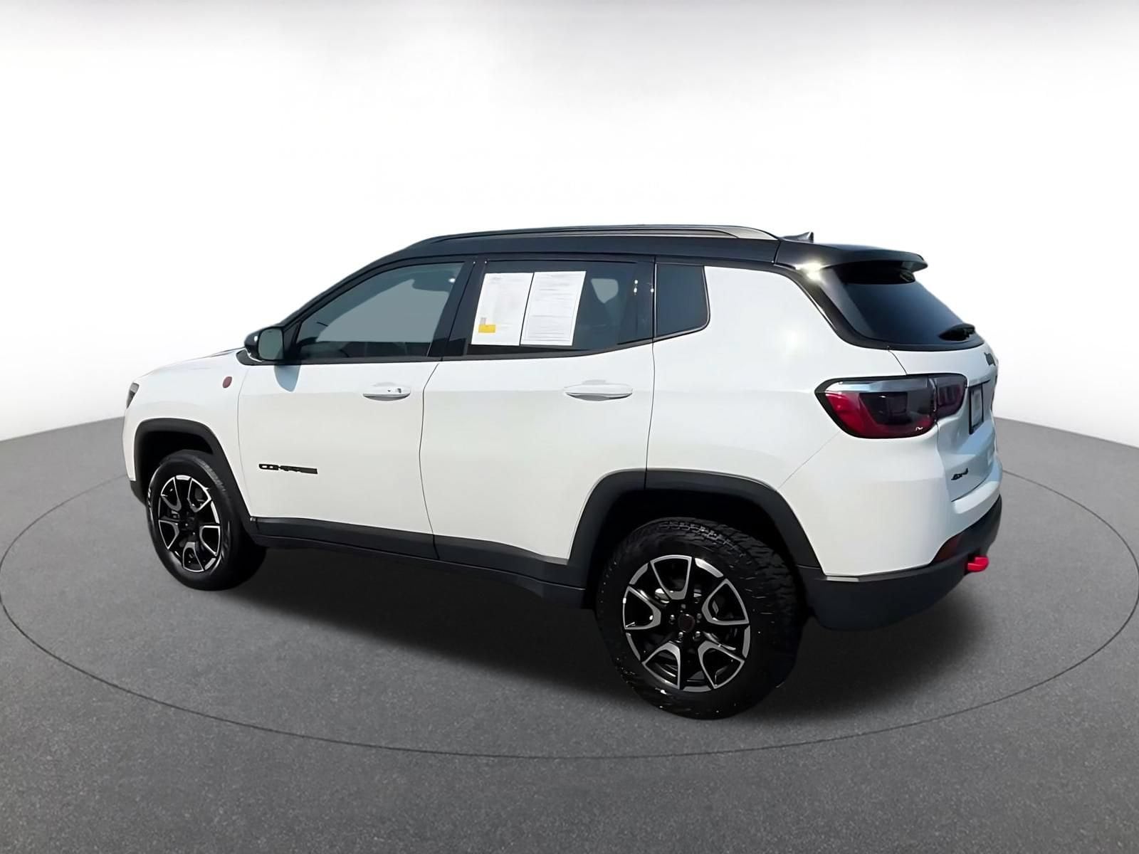 Thumbnail: 2025 Jeep Compass - 8