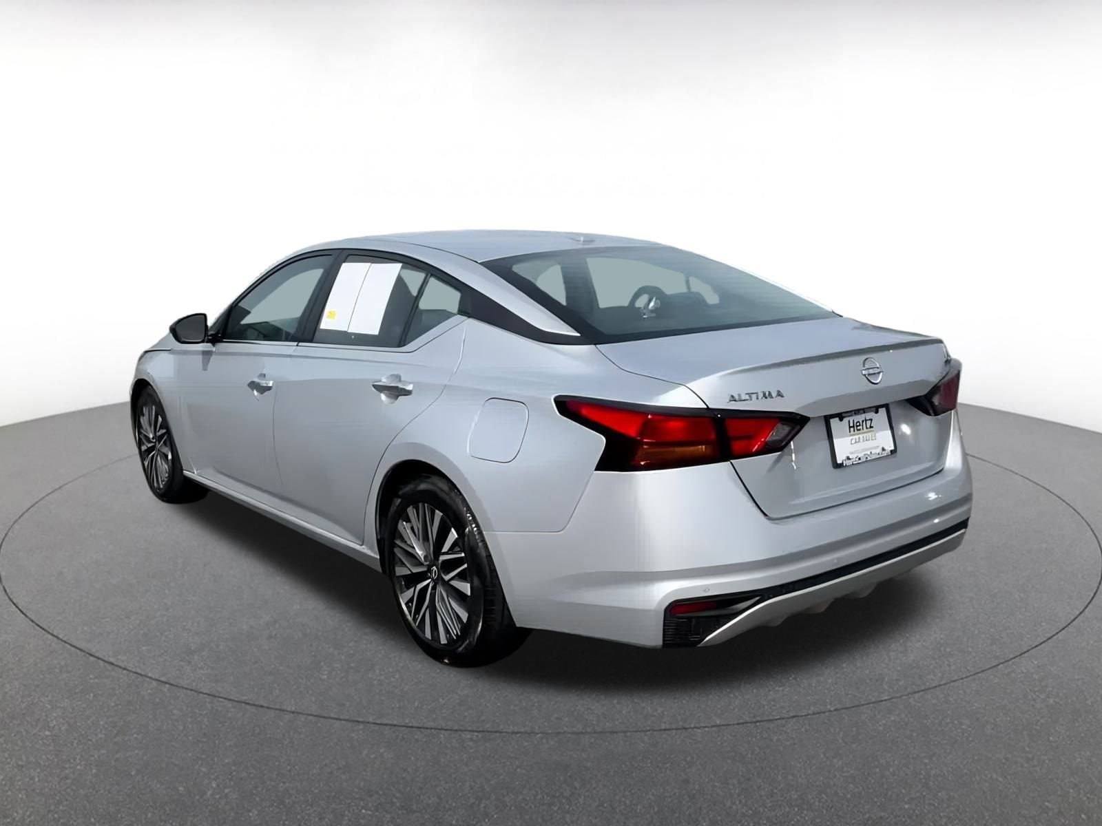 Thumbnail: 2024 Nissan Altima - 11