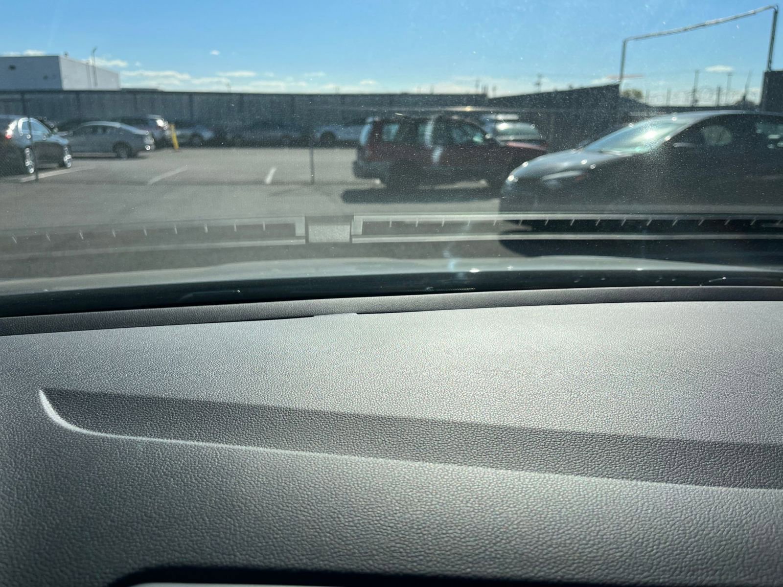 Thumbnail: 2025 Volkswagen Jetta - 18