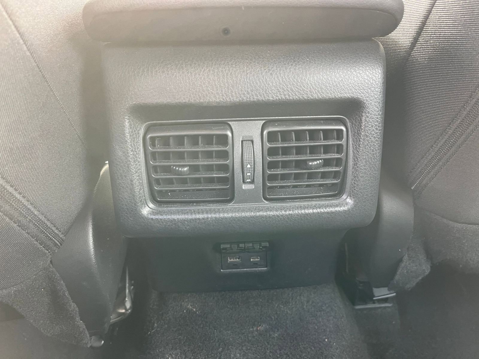 Thumbnail: 2025 Toyota Camry - 23