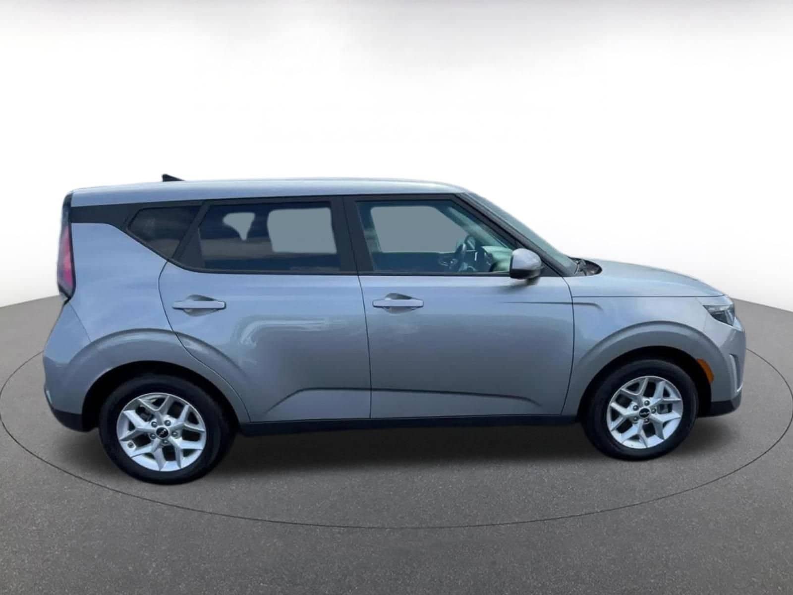 Thumbnail: 2025 Kia Soul - 16
