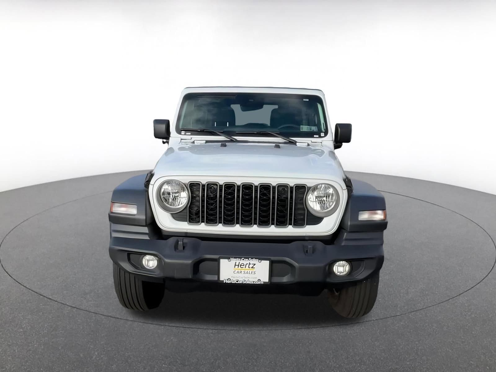 Thumbnail: 2025 Jeep Wrangler - 5