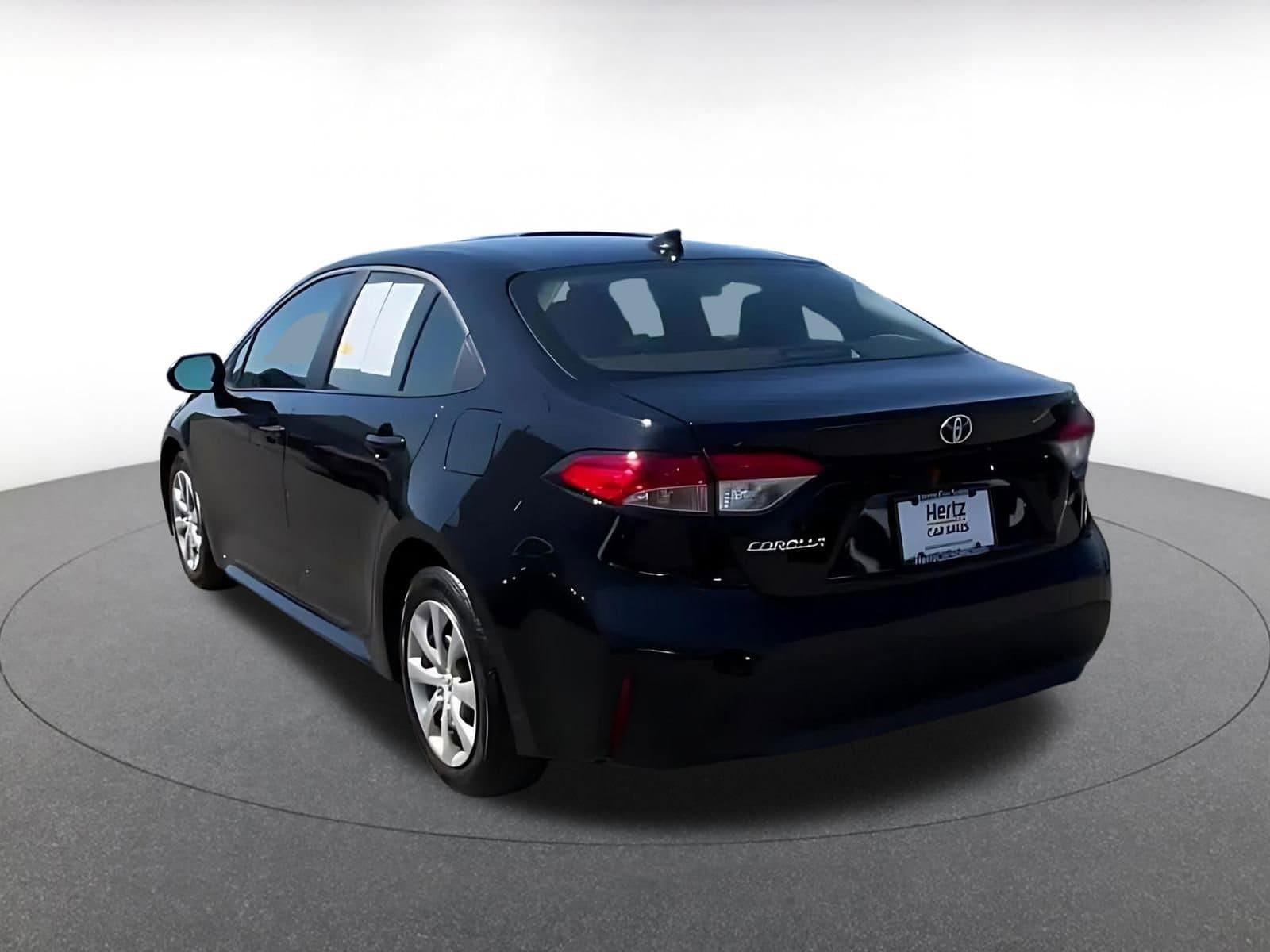 Thumbnail: 2025 Toyota Corolla - 10