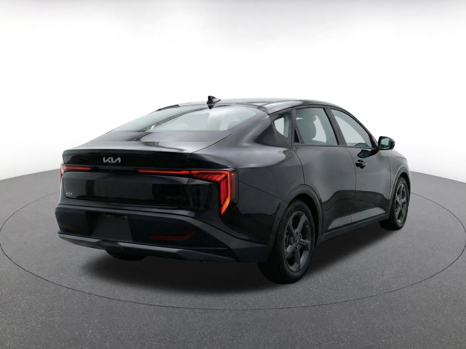 Thumbnail: 2025 Kia K4 - 8