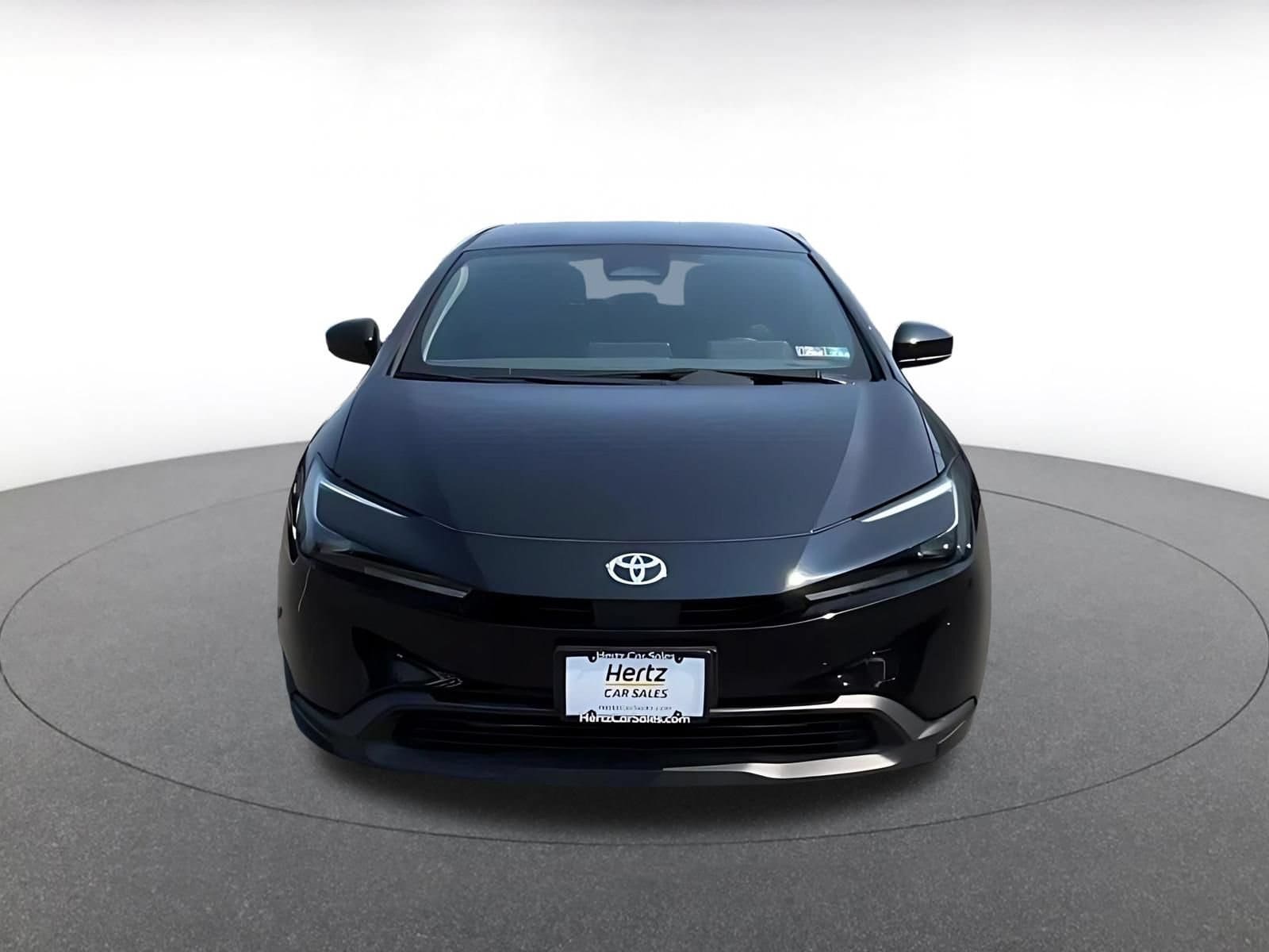 Thumbnail: 2025 Toyota Prius - 5