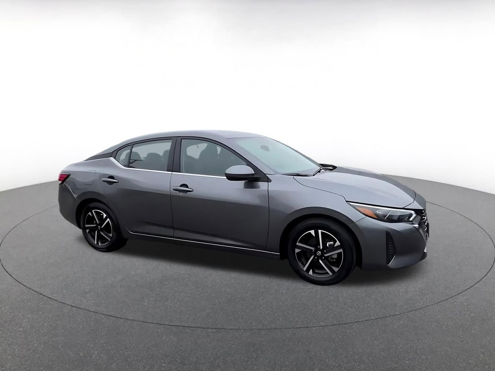 Thumbnail: 2025 Nissan Sentra - 2